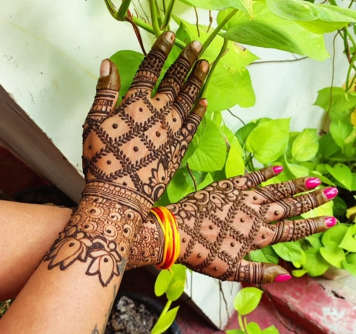 Mehendi — floral hand design