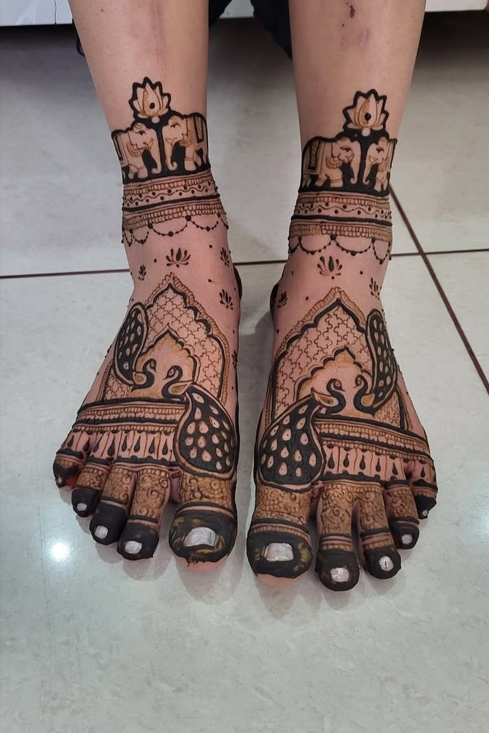 Bridal mehendi — elephant foot design